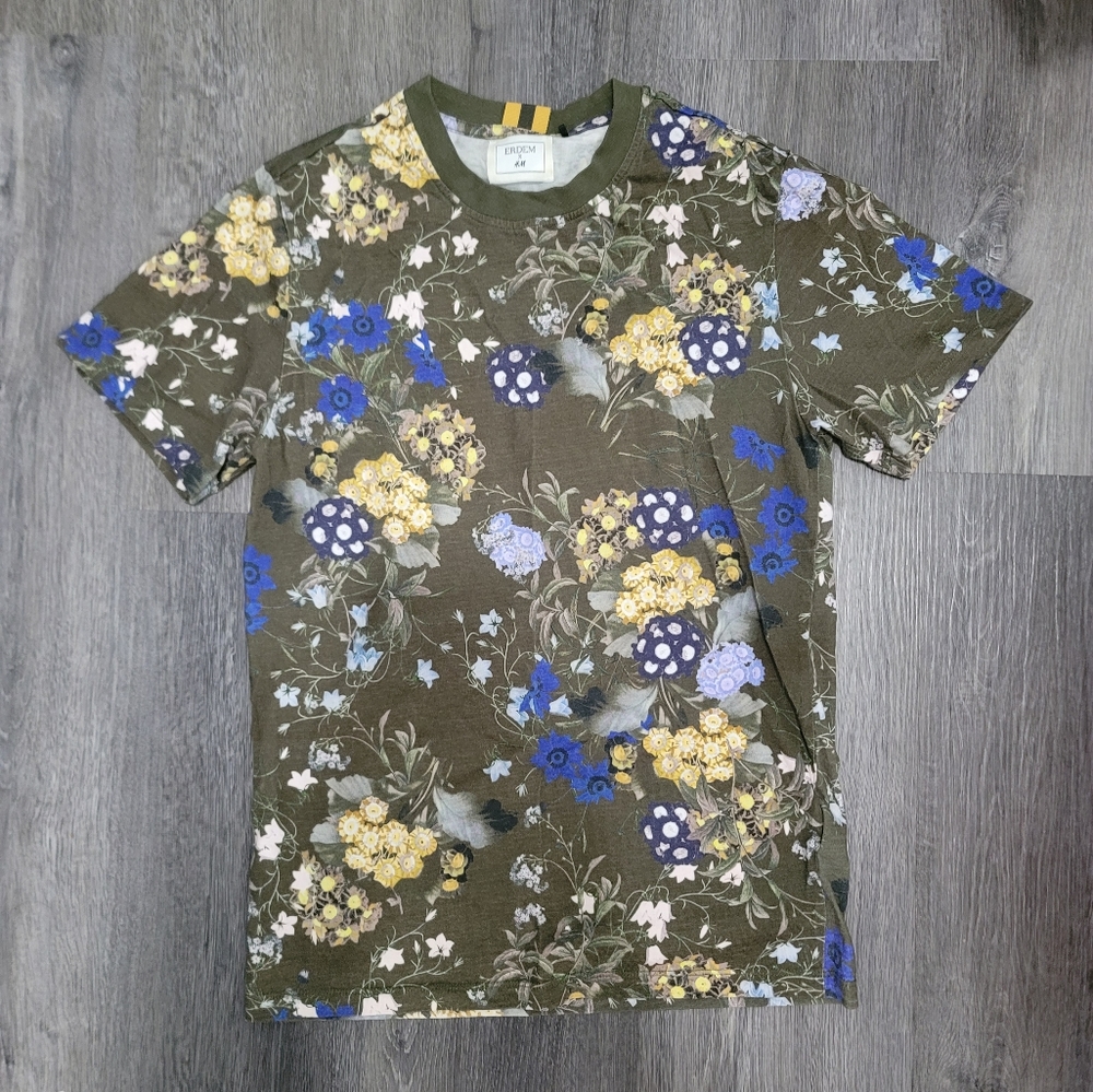 COPY - ERDERM X H&M T shirt